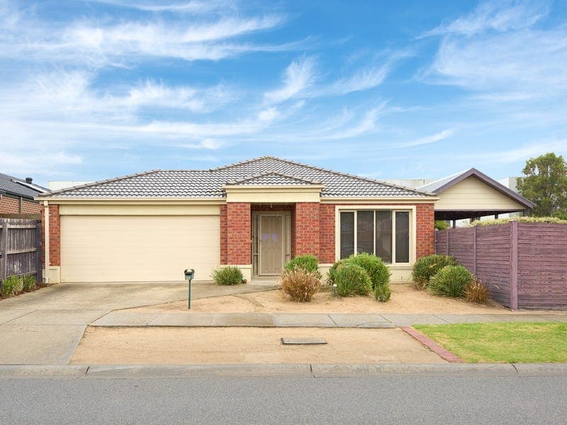 29 Clifton Park Drive, Carrum Downs