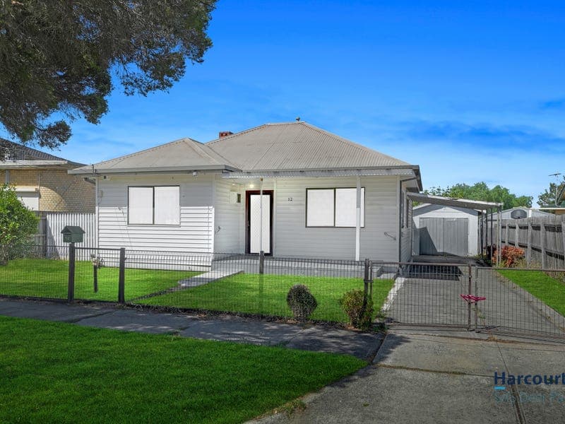 12 Oberon Avenue