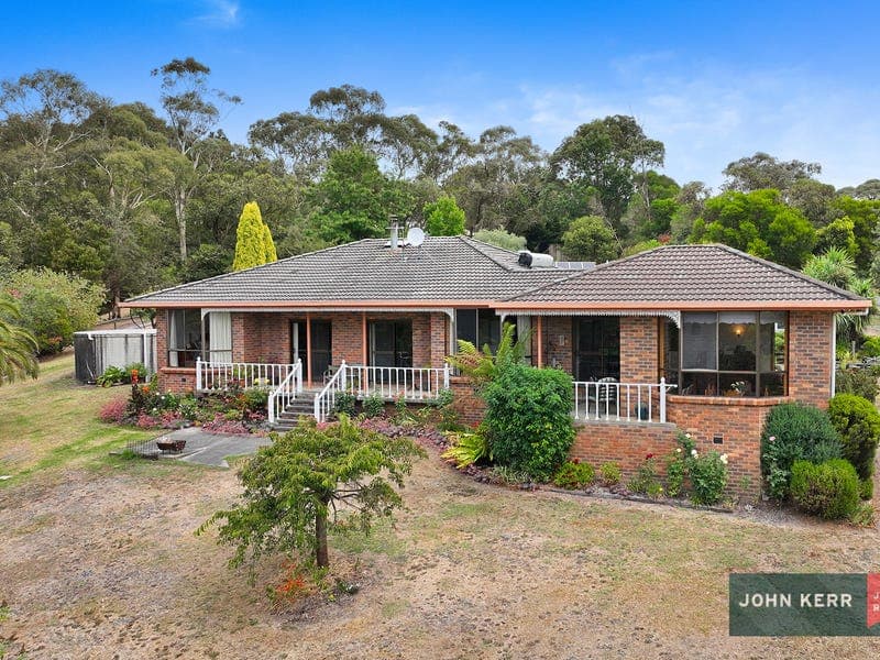 50 Pleasant Drive, Hernes Oak