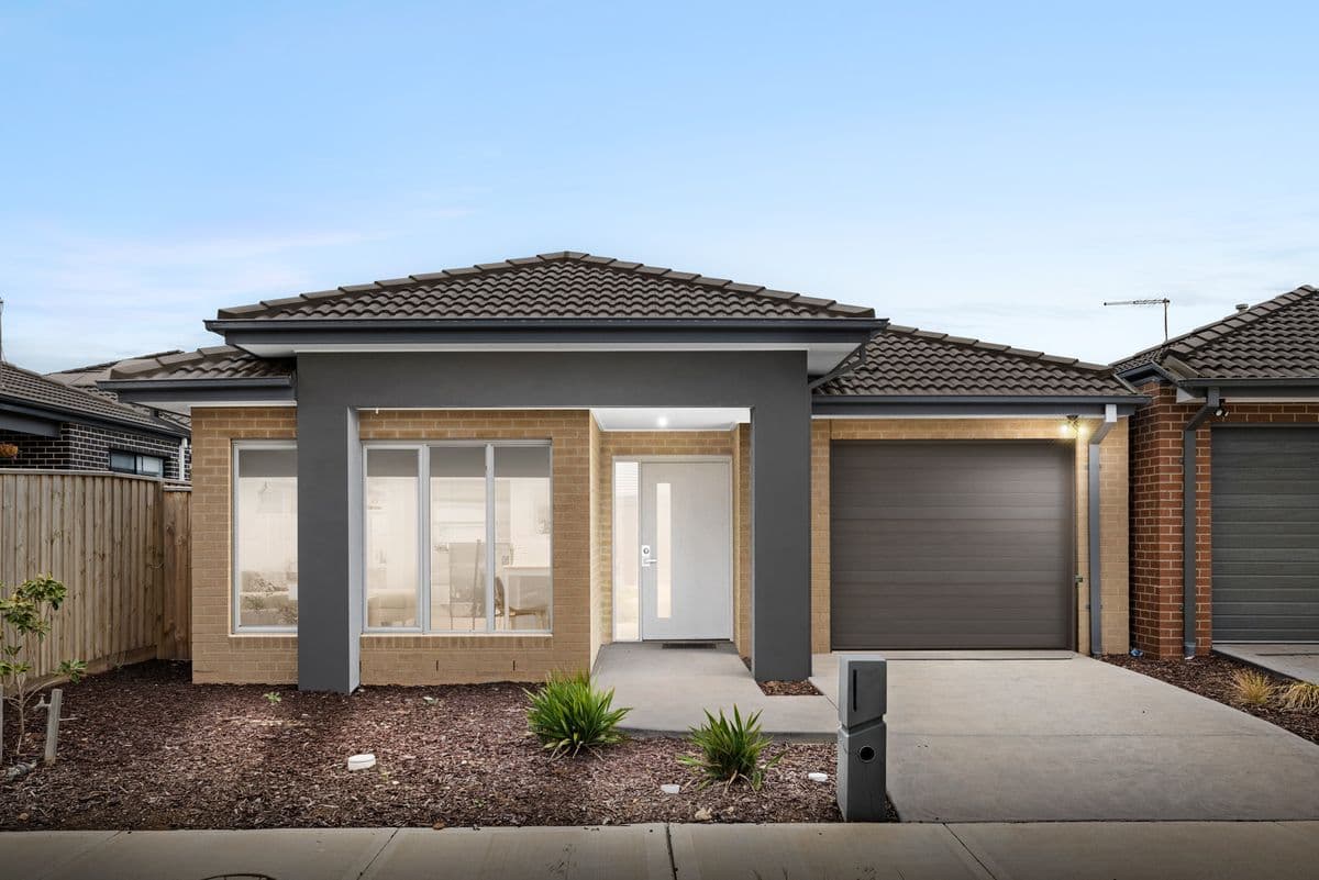 12 Kirsten Street