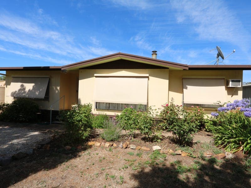 12 Mason Road, Craigie