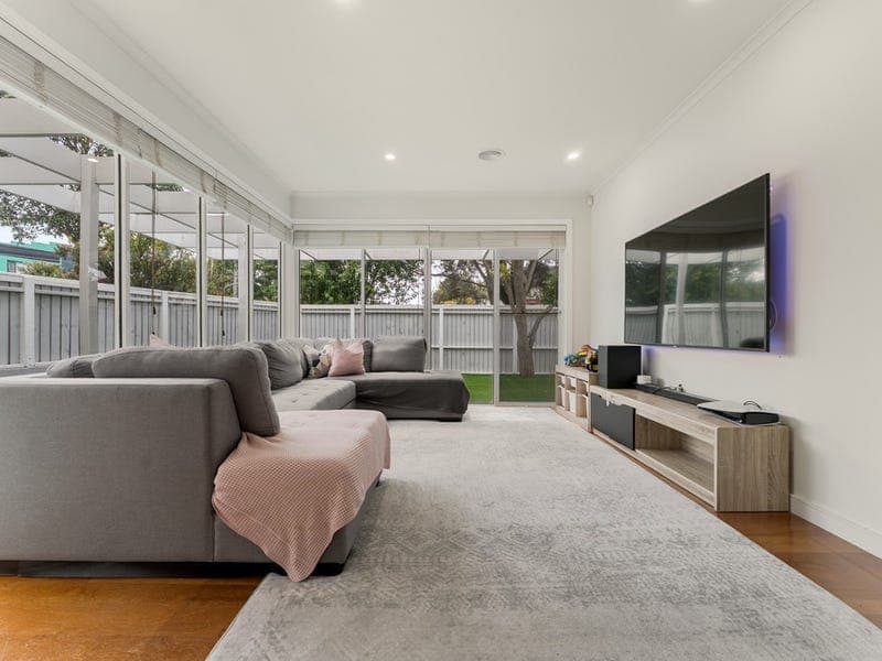 9 Turnberry Court, Heatherton