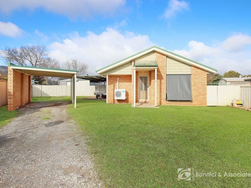 10 Whitehead Court, Barnawartha