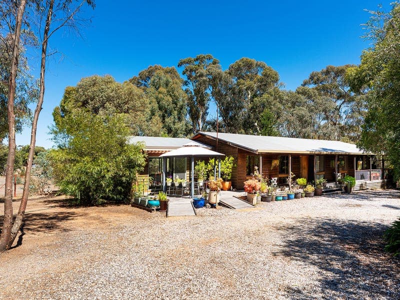 74 High Street, Fryerstown