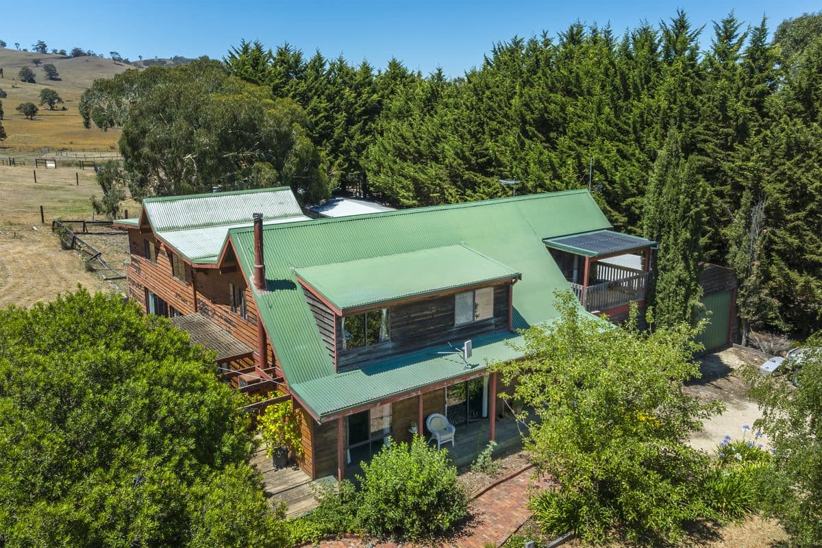 29 Lowden Close