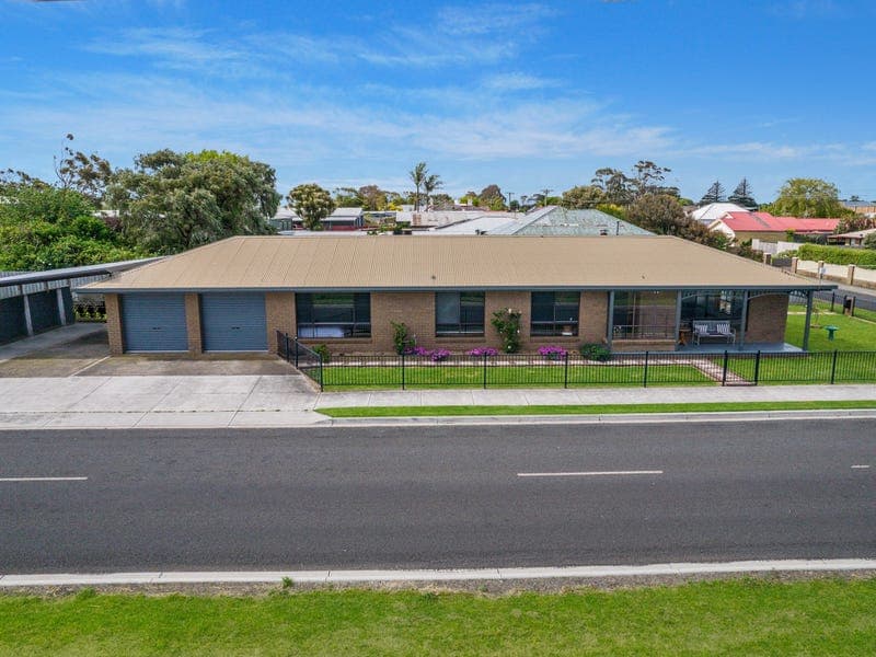 1 Spring Street, Koroit