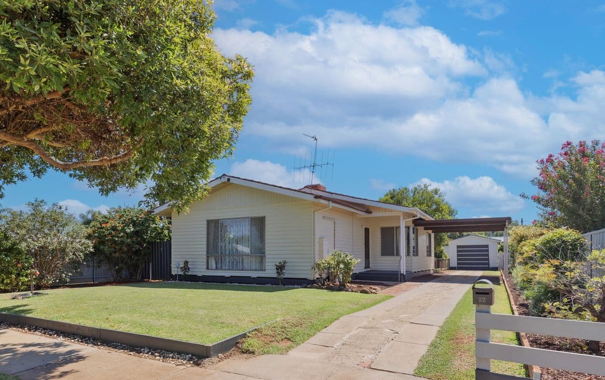 22 Donnington Street