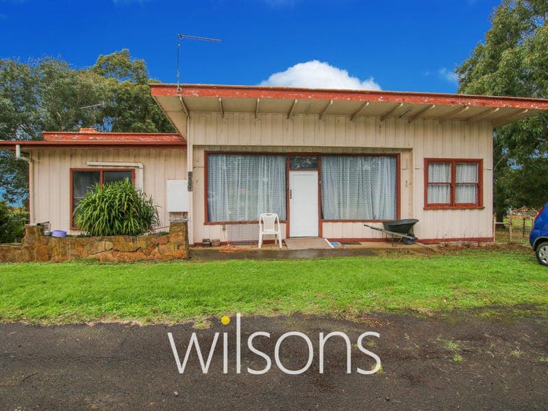 2194 Mortlake-Ararat Road, Woorndoo