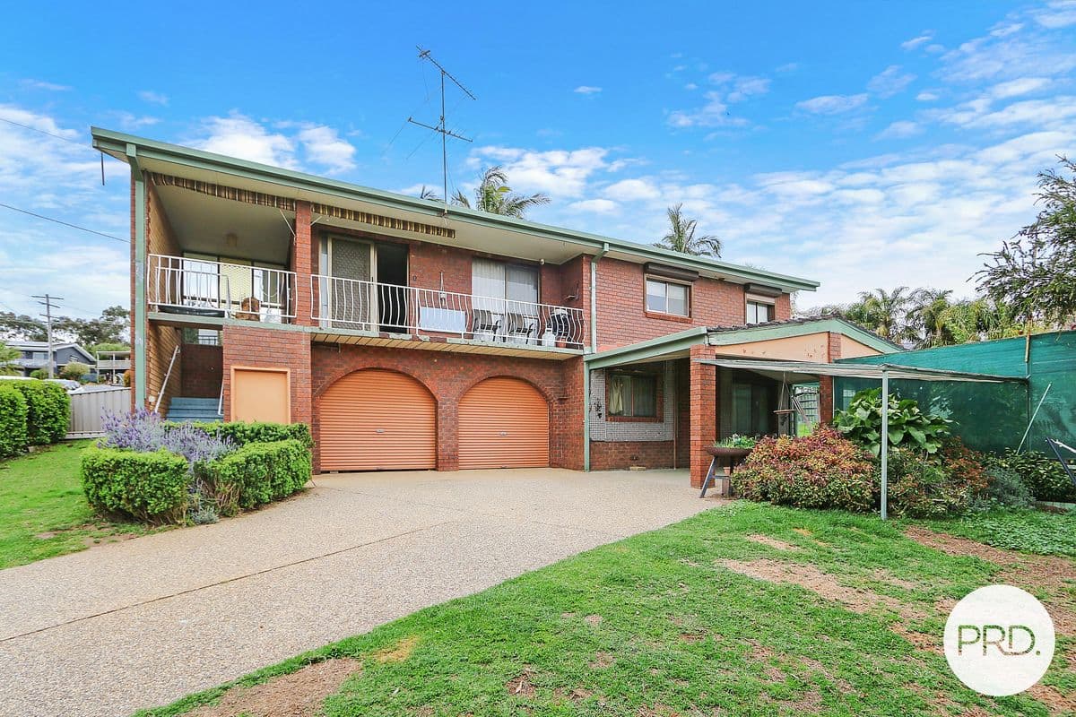 6 Mitta Avenue