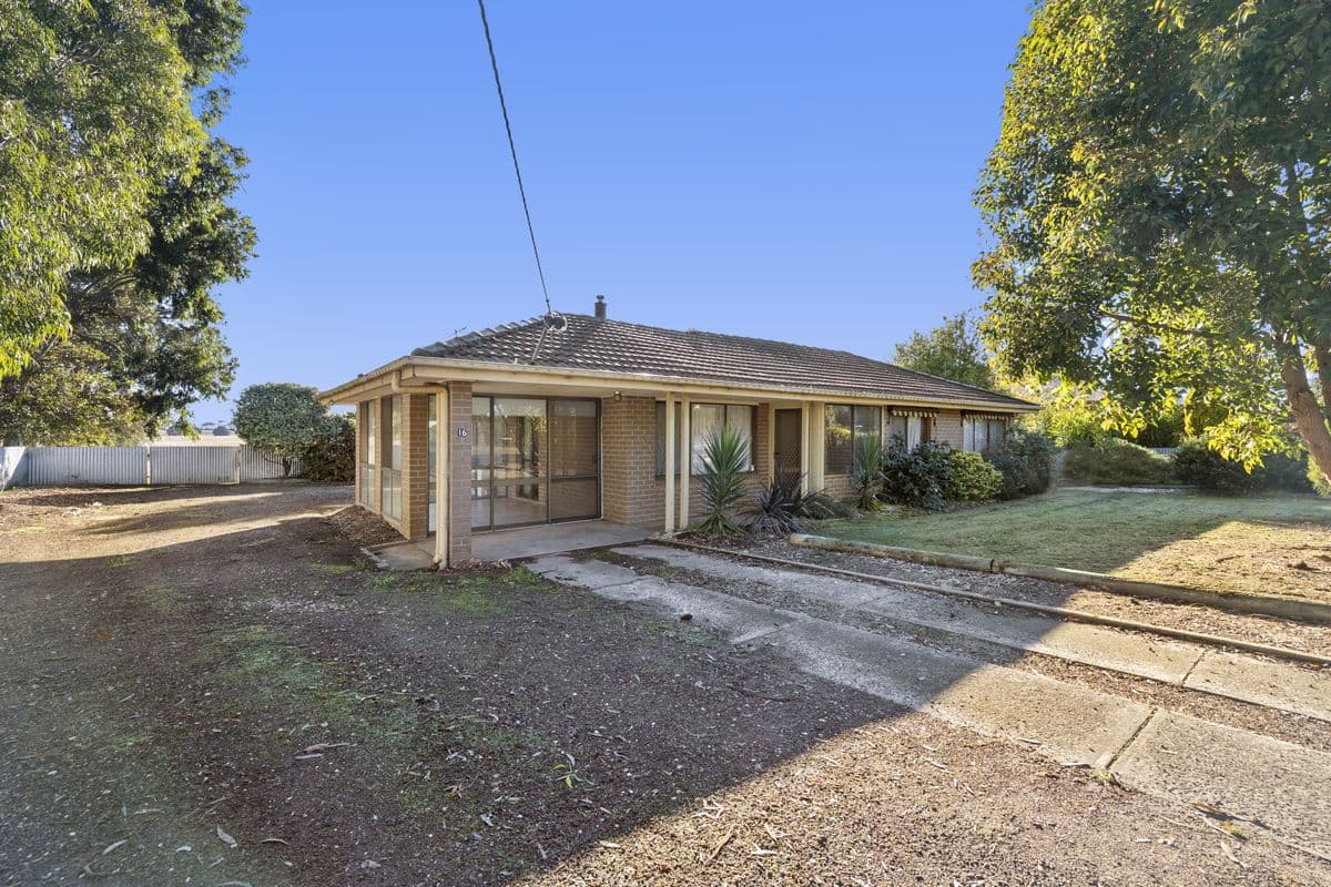 16 Campbell Street