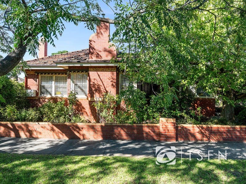 7 Rodney Street, Flora Hill