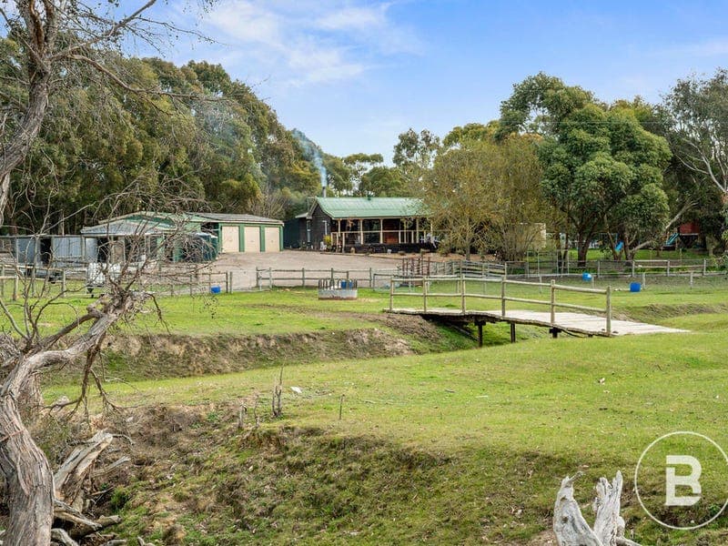 1154 Midland Highway, Sulky