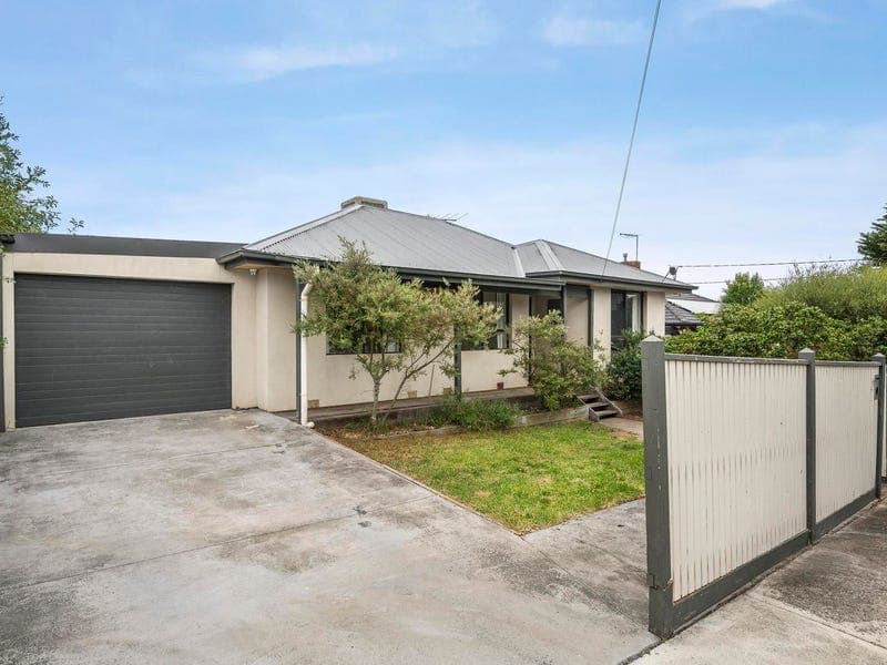 21 Swanston Street, Heidelberg Heights