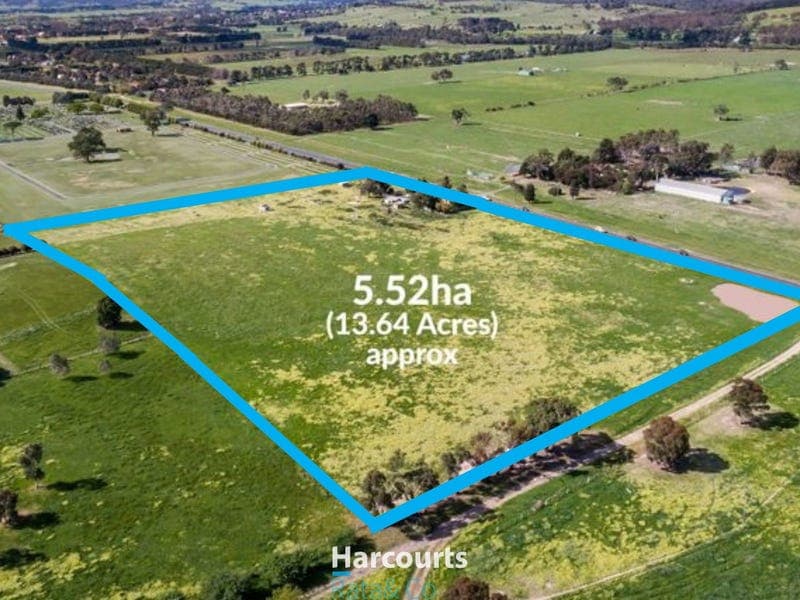 2215 Plenty Road, Yan Yean