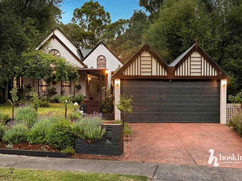 10 Hexham Street, Warranwood