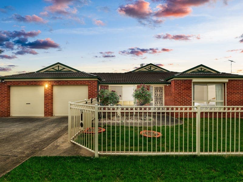 14 Tabess Court, St Albans Park