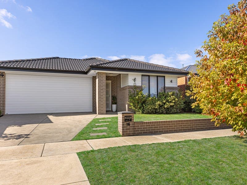 16 Yolanda Street, Bonshaw