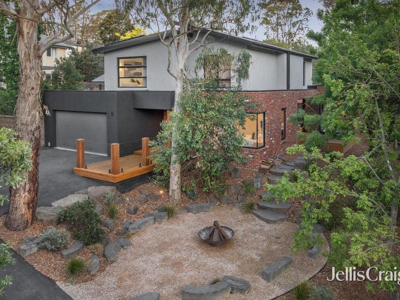 129a Thompson Crescent, Research