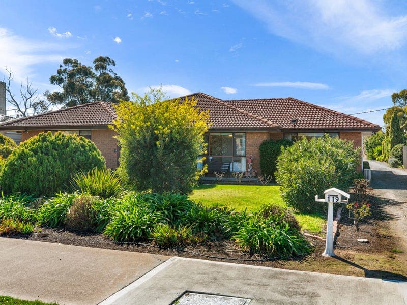 119 High Street, Charlton