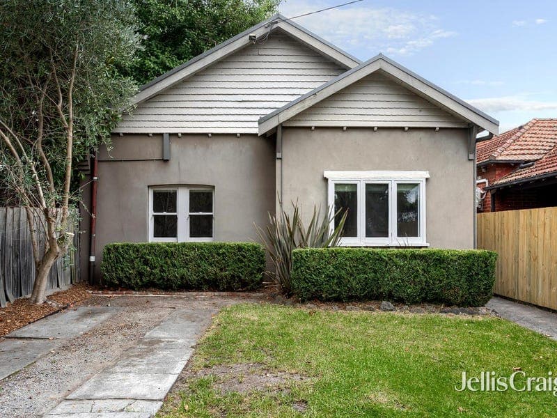 111 Kambrook Road, Caulfield North