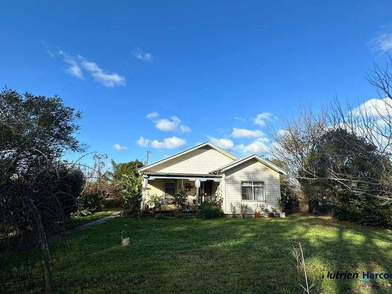 35 Cascade Road, Woodside