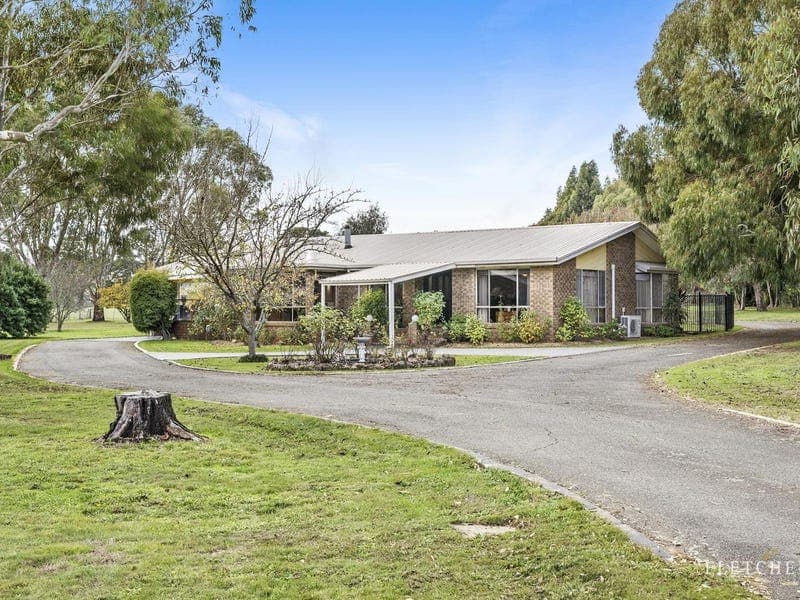 780 Midland Highway, Mount Rowan