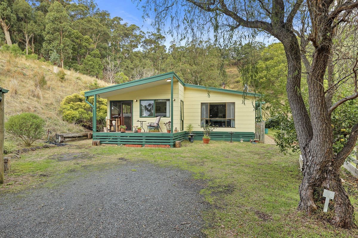 25 Evans Road