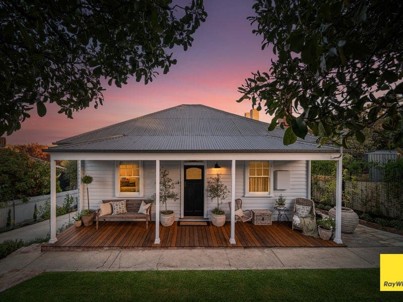 19 Malcolm Street, Quarry Hill