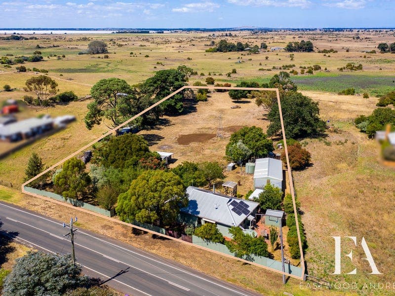 614 Coragulac-Beeac Road, Warrion