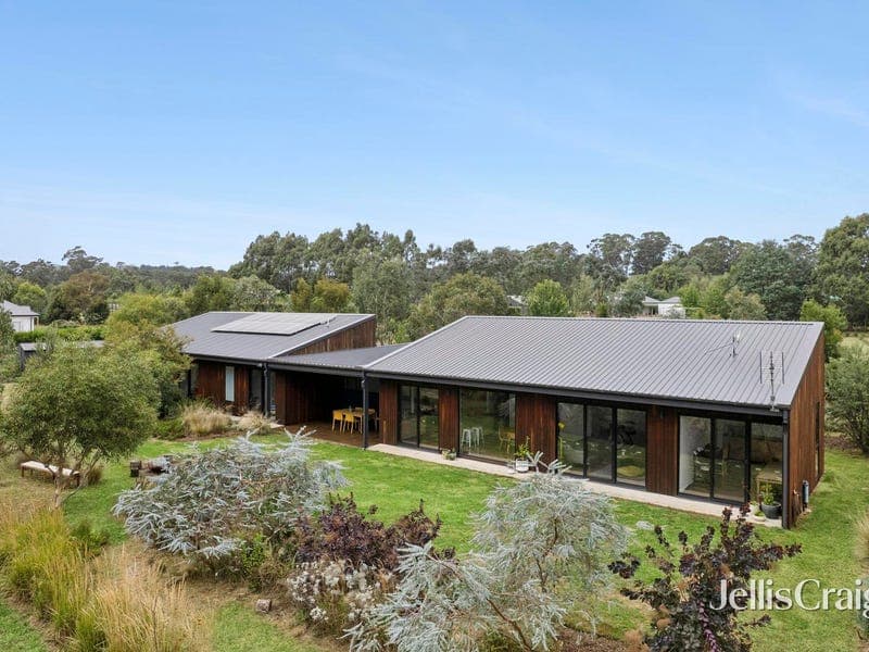 13 Gunyah Drive, Trentham