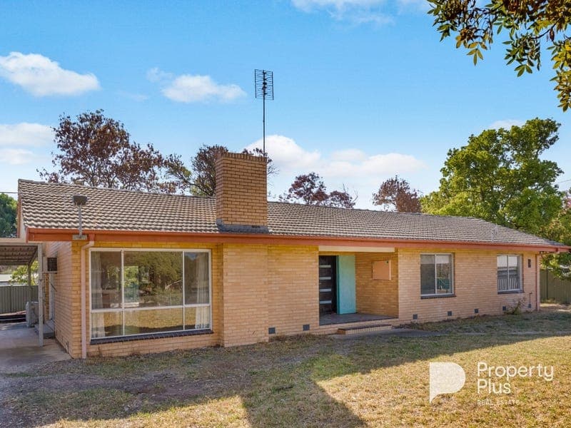 8 Tresise Street, Serpentine