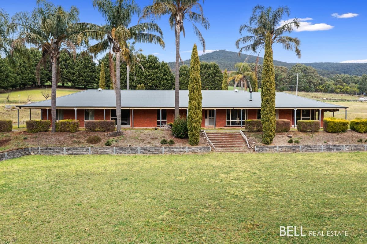 1200 LITTLE YARRA ROAD