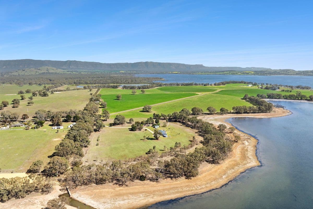 254 Lake Lonsdale Road