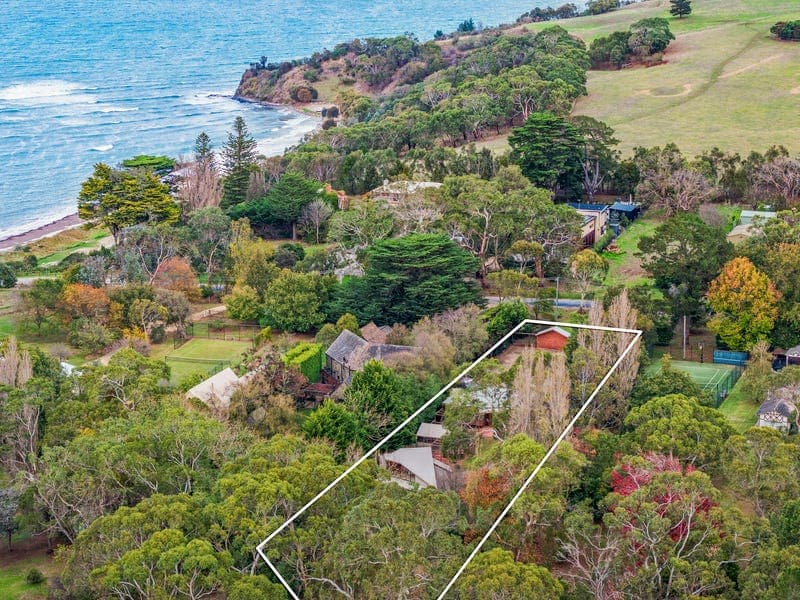 15 Beach Road, Shoreham