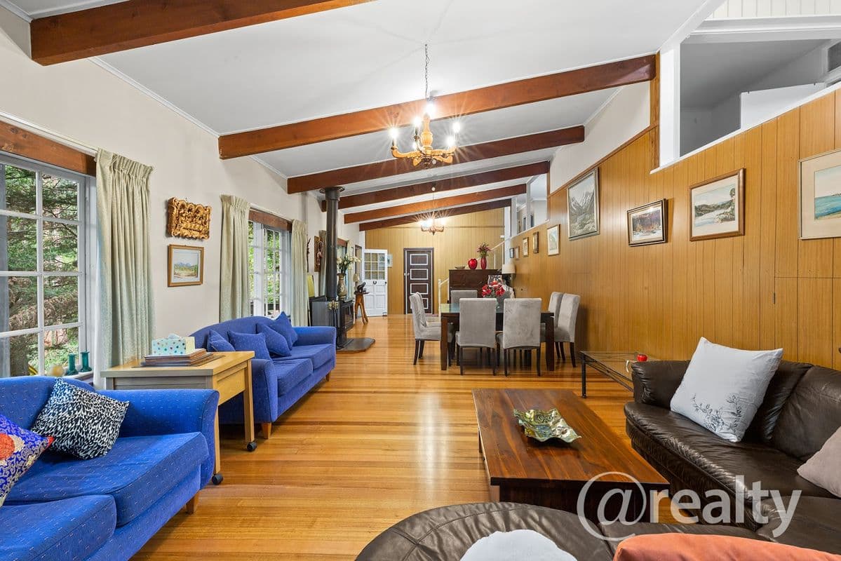 71-73 Mast Gully Road