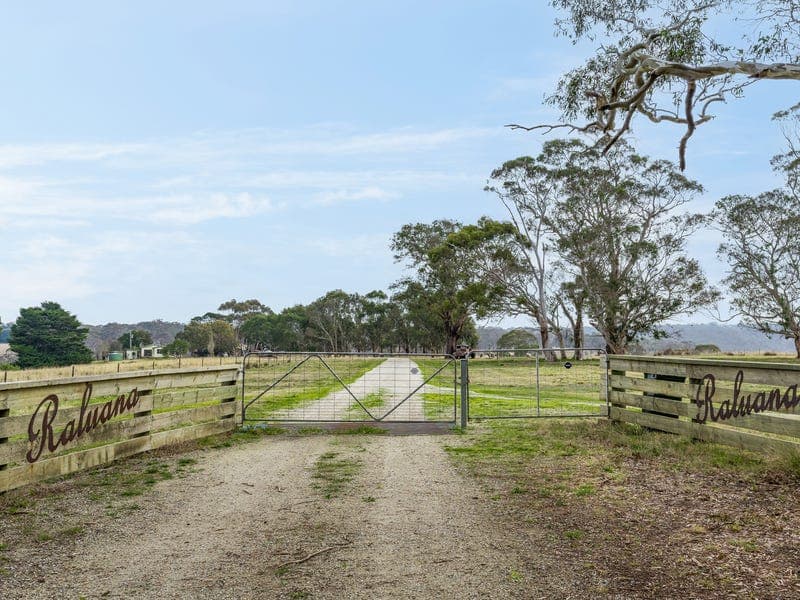 64 Maude-She Oaks Road, She Oaks