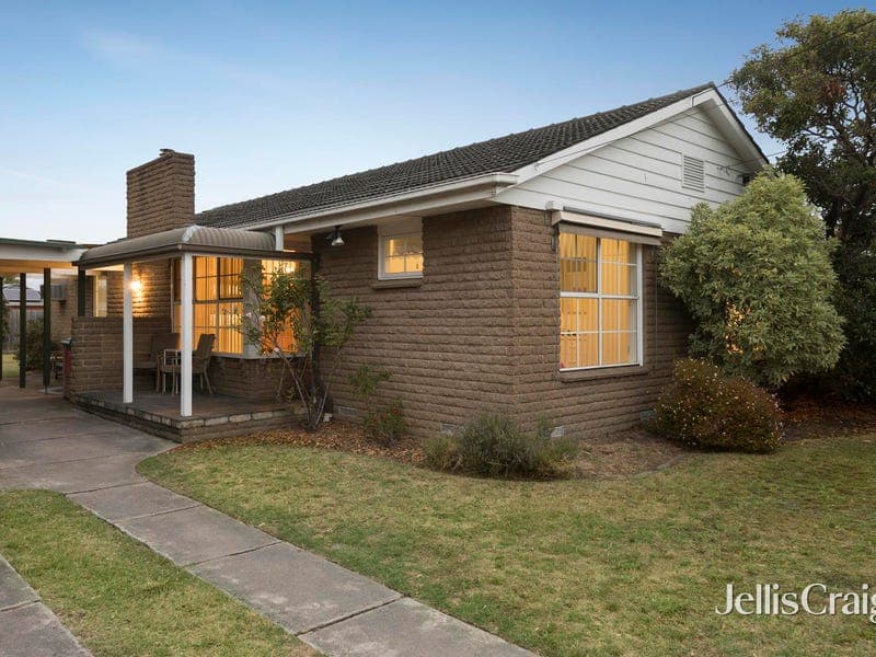 12 Walsh Avenue, Moorabbin