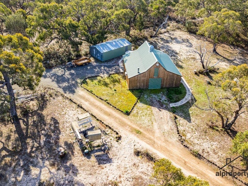 125 John Mcphees Drive