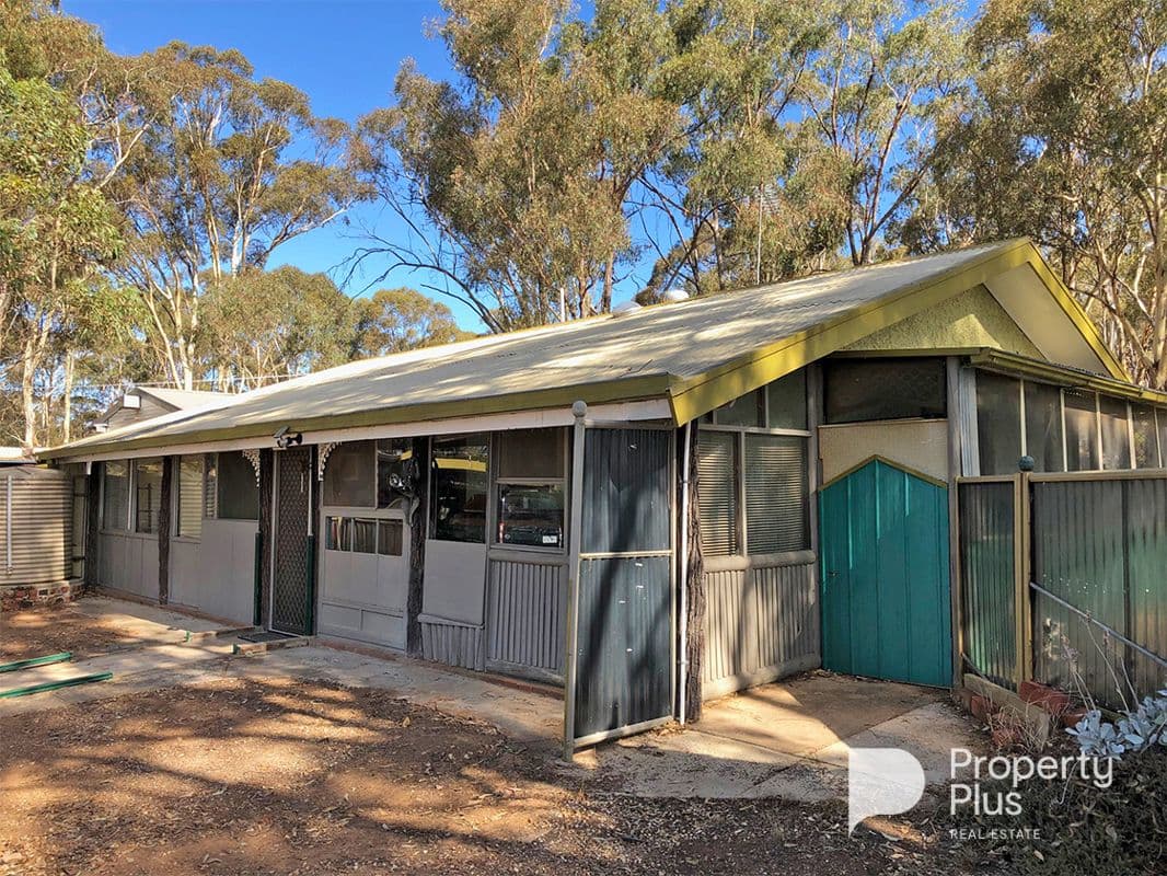 33 Richmond Plains Road