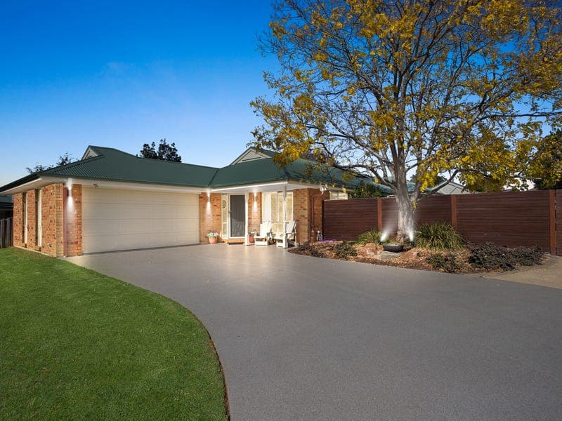 12 Traminer Drive, Mount Martha