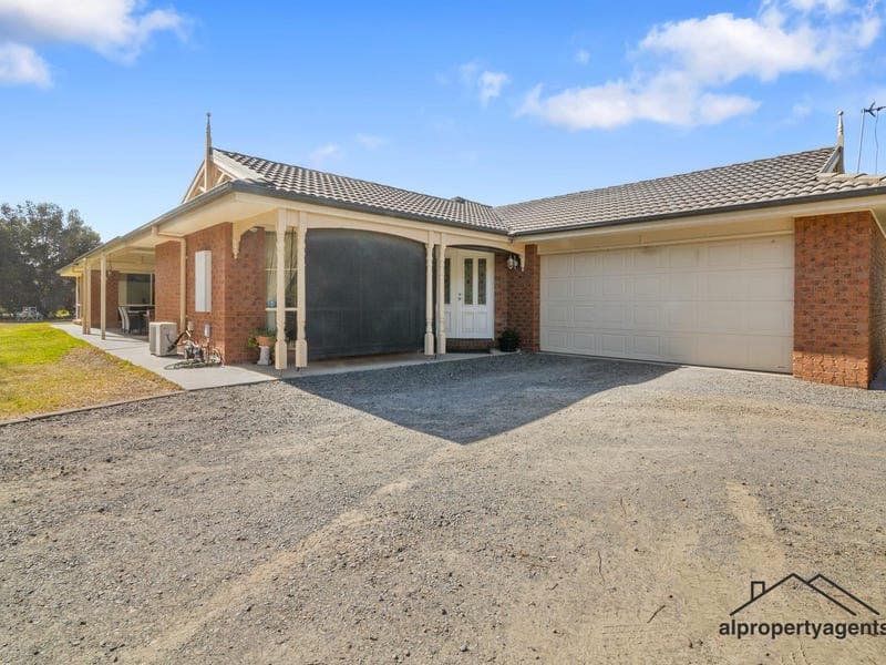 183 Kenny Road