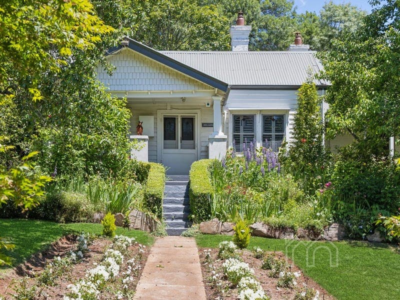 30 Hill Street, Daylesford