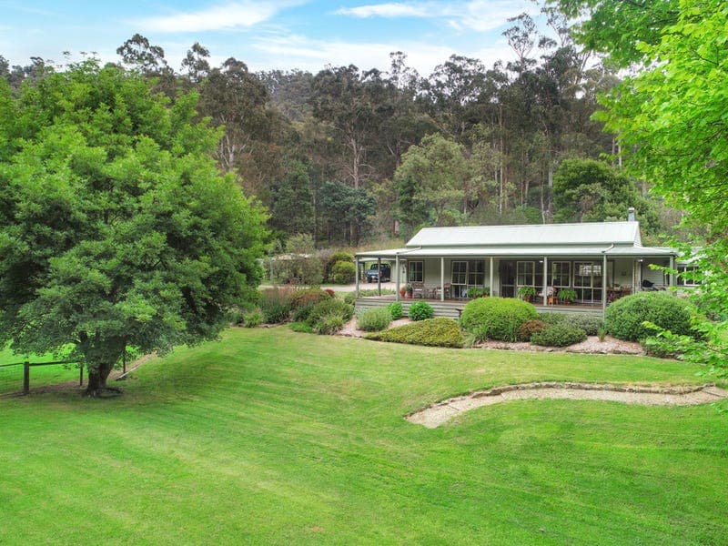 5061 Mansfield-Woods Point Road