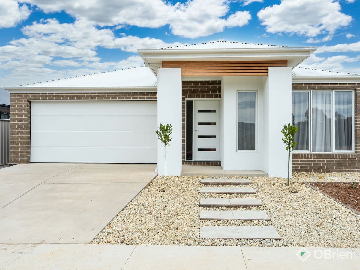 19 Both Street