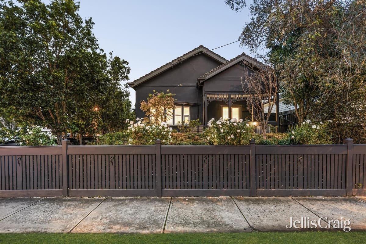 222 Maribyrnong Road