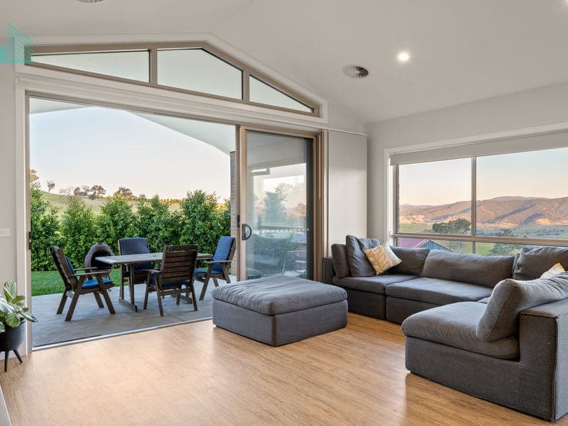 90 Flagstaff Road, Talgarno