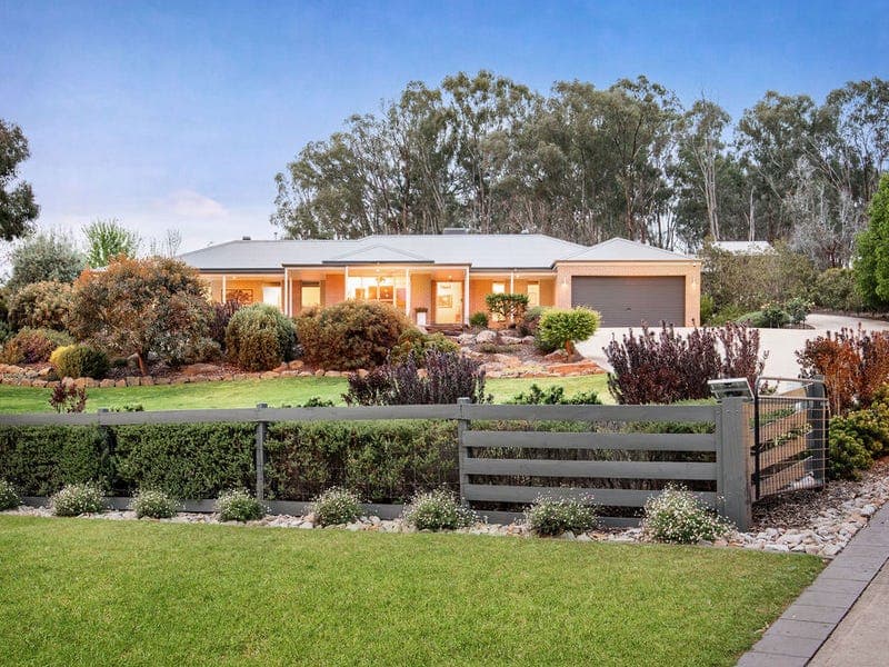 15 Corella Way, Wodonga