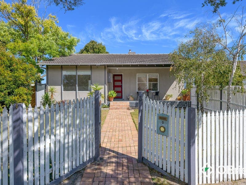 3 Norfolk Crescent, Frankston North