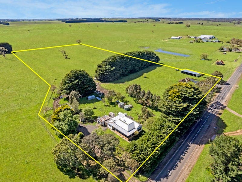 3494 Hamilton-Port Fairy Road