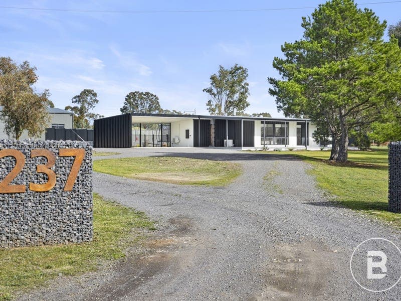 237 Adelaide Lead-Alma Road, Alma